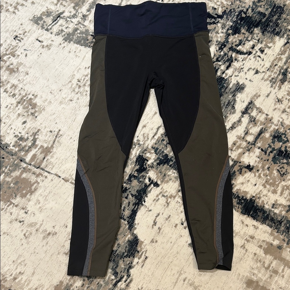 Athleta Colorblock High-Waist ATHLETA Leggings - Black & Olive